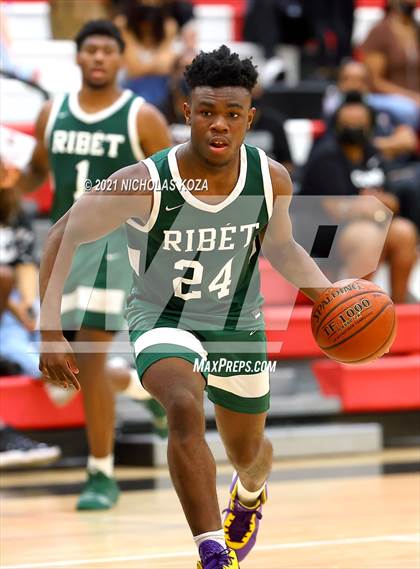 Thumbnail 1 in Ribet Academy vs. Westchester (CIF State D1 Regional Playoff) photogallery.