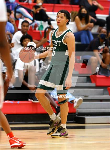 Thumbnail 1 in Ribet Academy vs. Westchester (CIF State D1 Regional Playoff) photogallery.