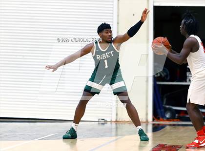 Thumbnail 2 in Ribet Academy vs. Westchester (CIF State D1 Regional Playoff) photogallery.