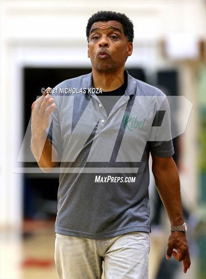 Thumbnail 1 in Ribet Academy vs. Westchester (CIF State D1 Regional Playoff) photogallery.