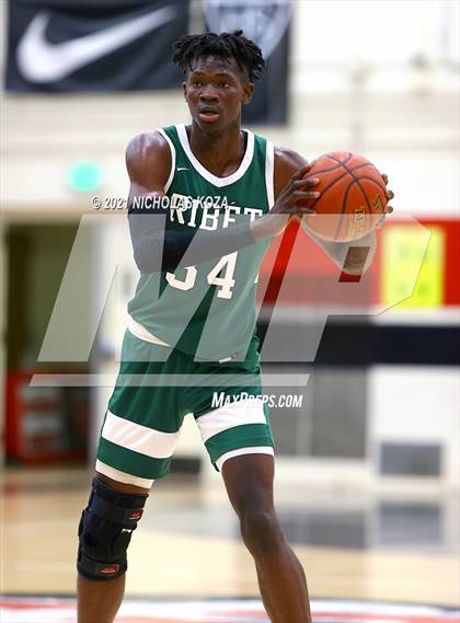 Thumbnail 3 in Ribet Academy vs. Westchester (CIF State D1 Regional Playoff) photogallery.