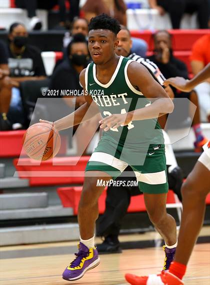 Thumbnail 2 in Ribet Academy vs. Westchester (CIF State D1 Regional Playoff) photogallery.
