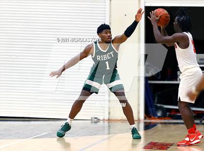 Thumbnail 3 in Ribet Academy vs. Westchester (CIF State D1 Regional Playoff) photogallery.
