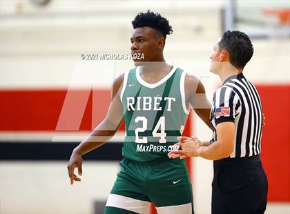 Thumbnail 2 in Ribet Academy vs. Westchester (CIF State D1 Regional Playoff) photogallery.