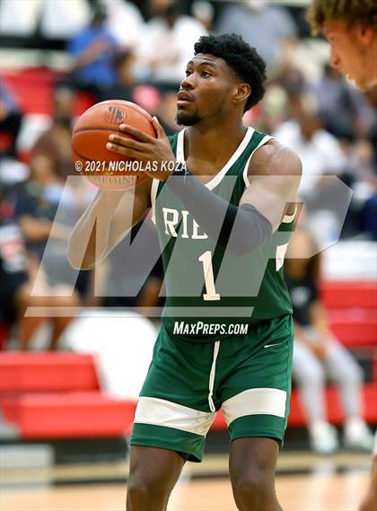 Thumbnail 1 in Ribet Academy vs. Westchester (CIF State D1 Regional Playoff) photogallery.