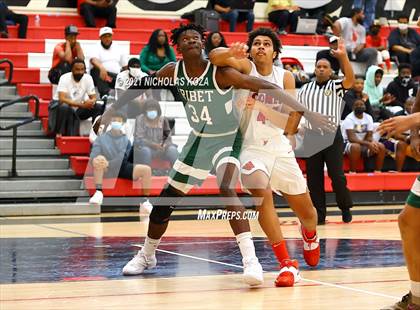 Thumbnail 1 in Ribet Academy vs. Westchester (CIF State D1 Regional Playoff) photogallery.