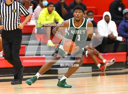 Thumbnail 2 in Ribet Academy vs. Westchester (CIF State D1 Regional Playoff) photogallery.