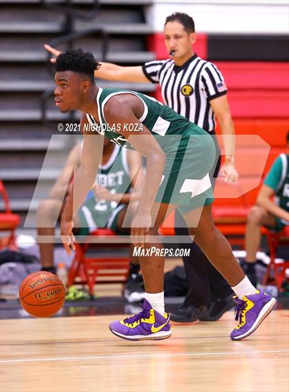Thumbnail 3 in Ribet Academy vs. Westchester (CIF State D1 Regional Playoff) photogallery.