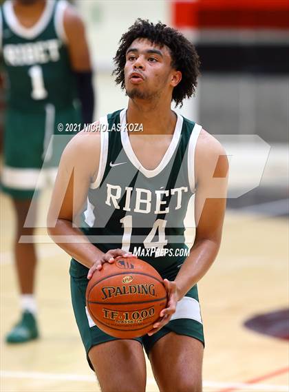 Thumbnail 2 in Ribet Academy vs. Westchester (CIF State D1 Regional Playoff) photogallery.