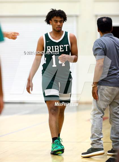 Thumbnail 2 in Ribet Academy vs. Westchester (CIF State D1 Regional Playoff) photogallery.