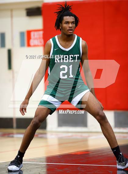 Thumbnail 2 in Ribet Academy vs. Westchester (CIF State D1 Regional Playoff) photogallery.