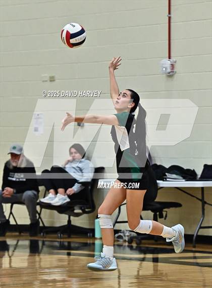 Thumbnail 1 in Pomona @ D'Evelyn photogallery.