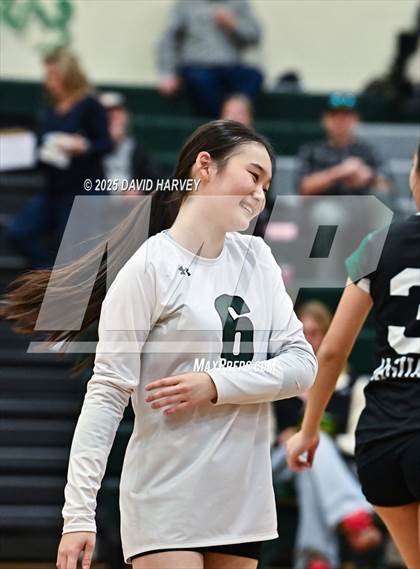 Thumbnail 1 in Pomona @ D'Evelyn photogallery.