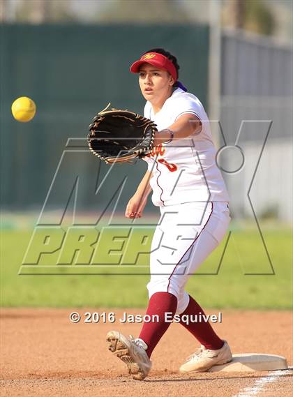 Thumbnail 1 in La Puente @ Wilson photogallery.