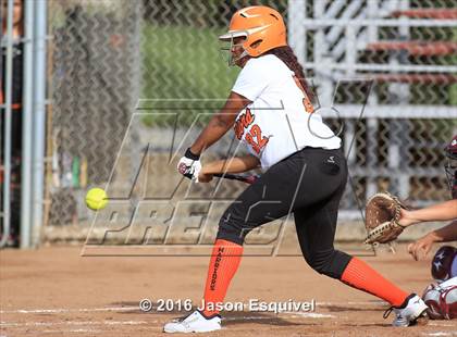 Thumbnail 2 in La Puente @ Wilson photogallery.