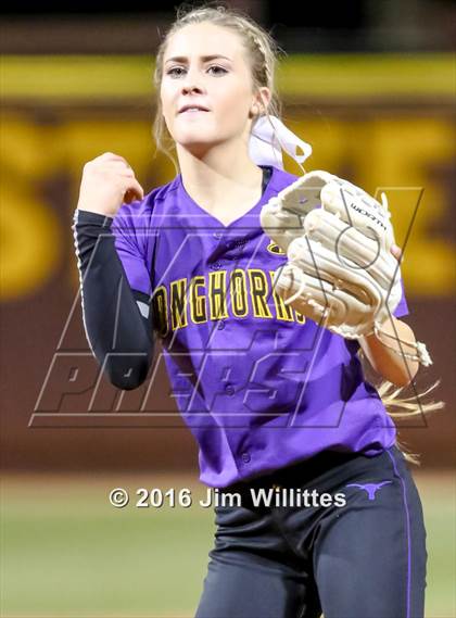 Thumbnail 3 in Catalina Foothills vs. Payson (AIA D3 Final) photogallery.