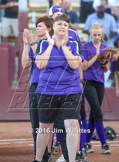 Thumbnail 2 in Catalina Foothills vs. Payson (AIA D3 Final) photogallery.