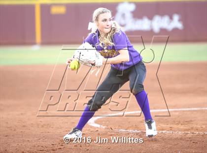 Thumbnail 3 in Catalina Foothills vs. Payson (AIA D3 Final) photogallery.