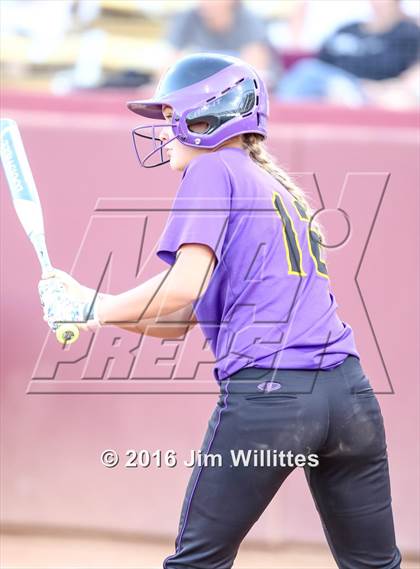 Thumbnail 2 in Catalina Foothills vs. Payson (AIA D3 Final) photogallery.