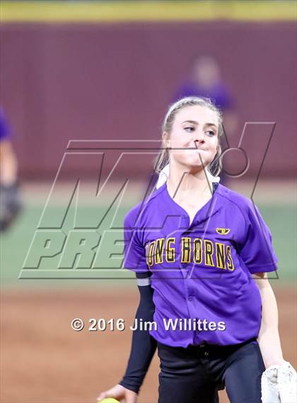Thumbnail 2 in Catalina Foothills vs. Payson (AIA D3 Final) photogallery.
