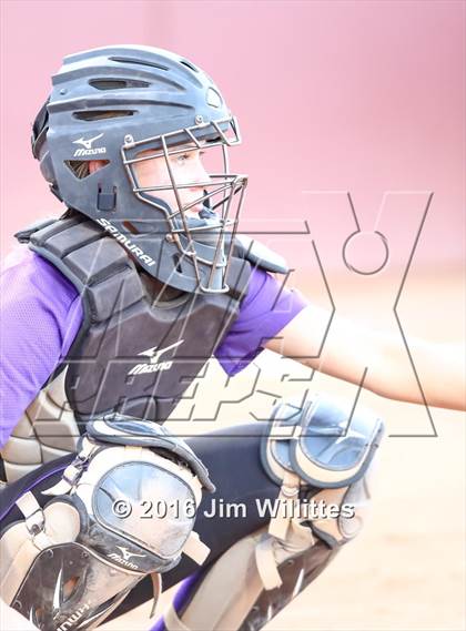 Thumbnail 3 in Catalina Foothills vs. Payson (AIA D3 Final) photogallery.