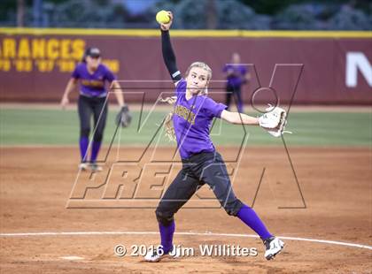Thumbnail 2 in Catalina Foothills vs. Payson (AIA D3 Final) photogallery.