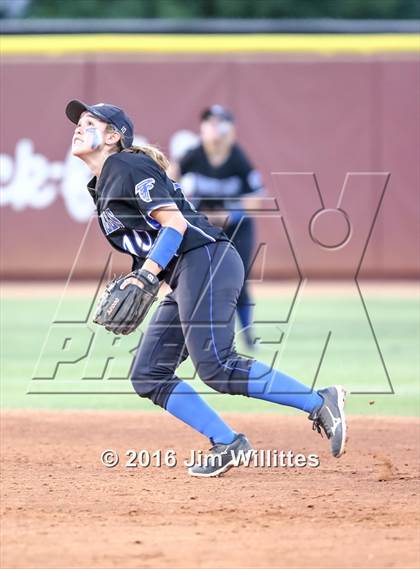 Thumbnail 2 in Catalina Foothills vs. Payson (AIA D3 Final) photogallery.