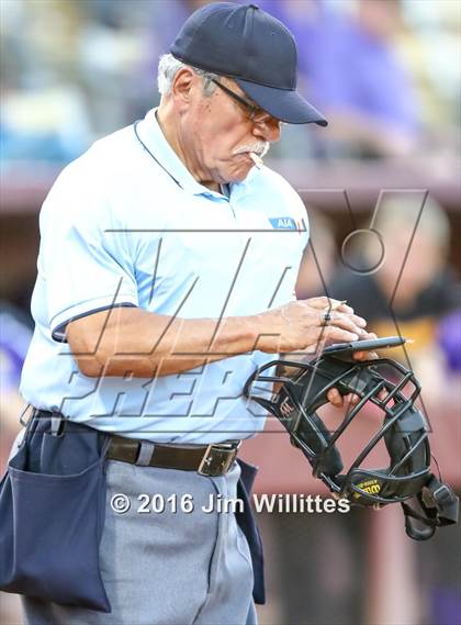 Thumbnail 2 in Catalina Foothills vs. Payson (AIA D3 Final) photogallery.