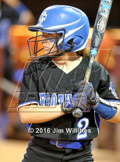 Thumbnail 2 in Catalina Foothills vs. Payson (AIA D3 Final) photogallery.