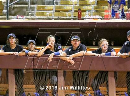 Thumbnail 2 in Catalina Foothills vs. Payson (AIA D3 Final) photogallery.