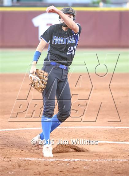 Thumbnail 1 in Catalina Foothills vs. Payson (AIA D3 Final) photogallery.