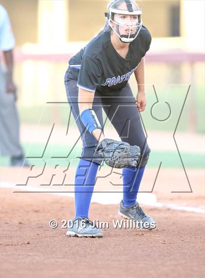 Thumbnail 3 in Catalina Foothills vs. Payson (AIA D3 Final) photogallery.