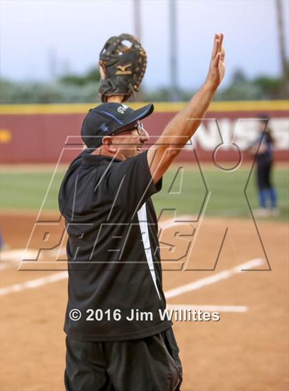 Thumbnail 1 in Catalina Foothills vs. Payson (AIA D3 Final) photogallery.