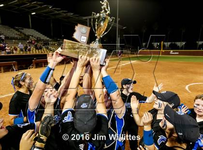 Thumbnail 2 in Catalina Foothills vs. Payson (AIA D3 Final) photogallery.