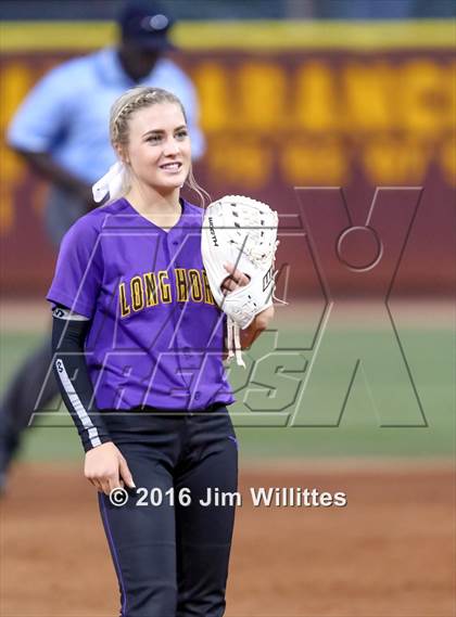 Thumbnail 2 in Catalina Foothills vs. Payson (AIA D3 Final) photogallery.