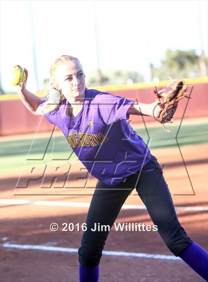 Thumbnail 3 in Catalina Foothills vs. Payson (AIA D3 Final) photogallery.