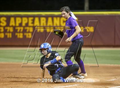 Thumbnail 2 in Catalina Foothills vs. Payson (AIA D3 Final) photogallery.