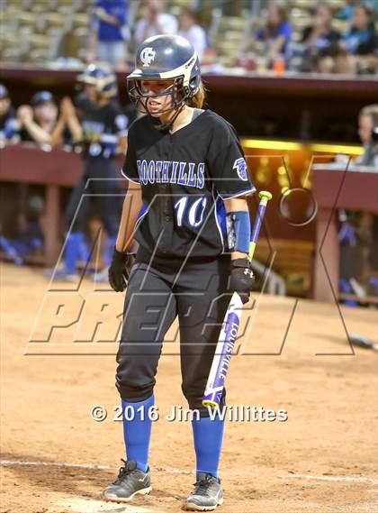 Thumbnail 2 in Catalina Foothills vs. Payson (AIA D3 Final) photogallery.