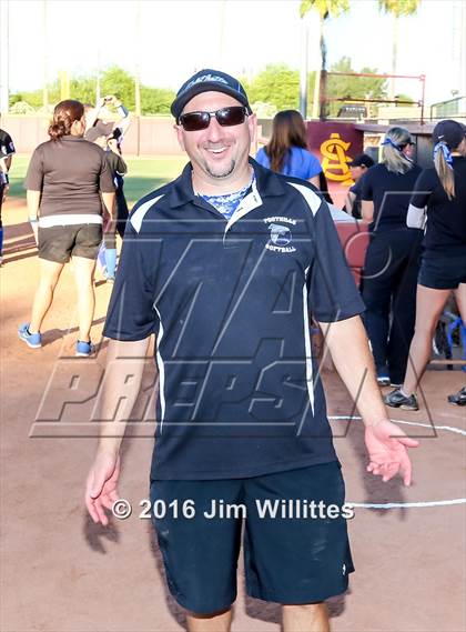 Thumbnail 2 in Catalina Foothills vs. Payson (AIA D3 Final) photogallery.