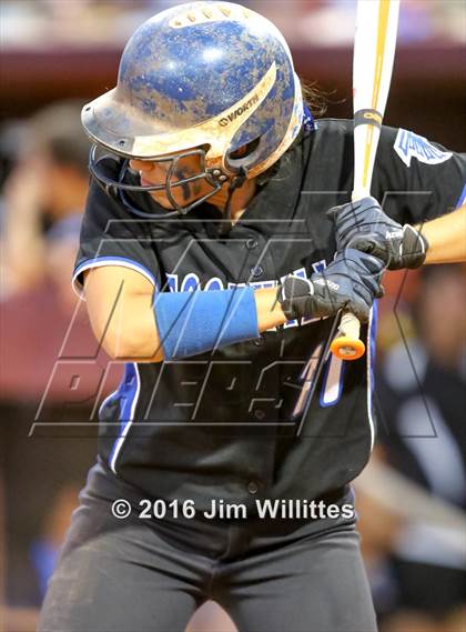 Thumbnail 2 in Catalina Foothills vs. Payson (AIA D3 Final) photogallery.