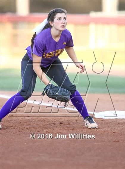 Thumbnail 3 in Catalina Foothills vs. Payson (AIA D3 Final) photogallery.