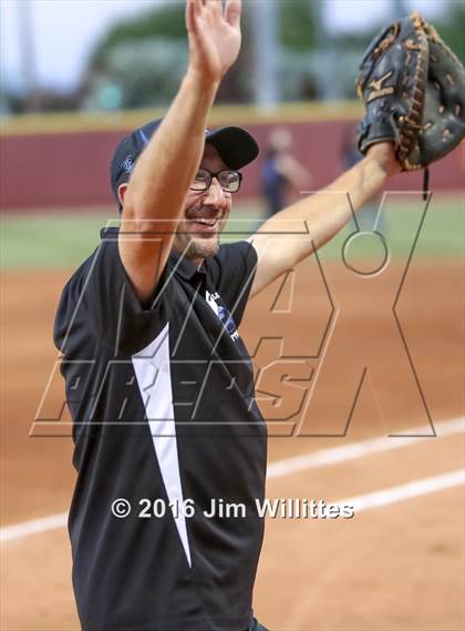 Thumbnail 3 in Catalina Foothills vs. Payson (AIA D3 Final) photogallery.