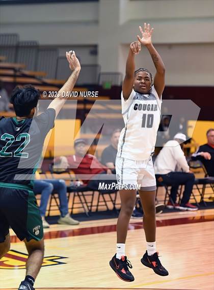 Thumbnail 2 in Rancho Cucamonga vs. Fairmont Prep photogallery.