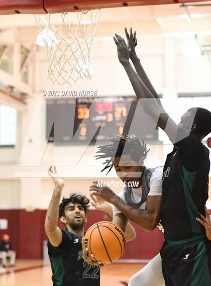 Thumbnail 3 in Rancho Cucamonga vs. Fairmont Prep photogallery.
