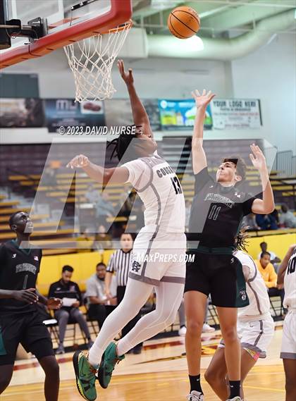 Thumbnail 2 in Rancho Cucamonga vs. Fairmont Prep photogallery.