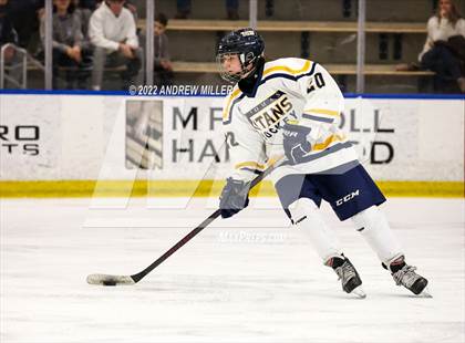 Thumbnail 1 in Webster Thomas vs. Starpoint  (NYSPHSAA D2 Semifinal) photogallery.
