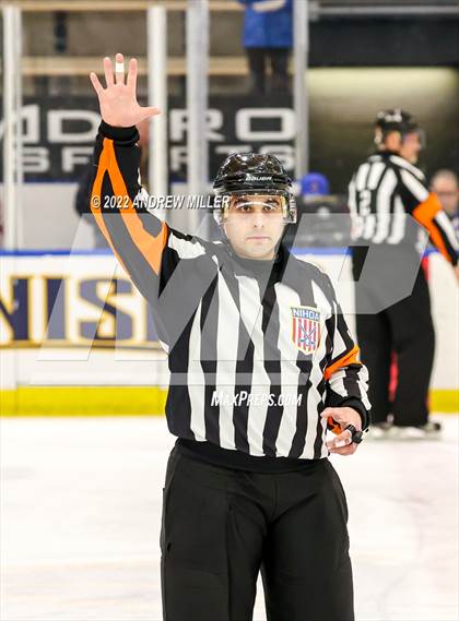 Thumbnail 2 in Webster Thomas vs. Starpoint  (NYSPHSAA D2 Semifinal) photogallery.