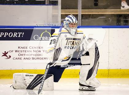 Thumbnail 3 in Webster Thomas vs. Starpoint  (NYSPHSAA D2 Semifinal) photogallery.