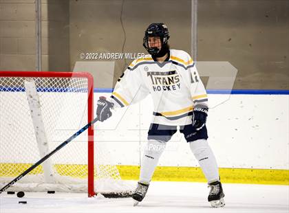 Thumbnail 2 in Webster Thomas vs. Starpoint  (NYSPHSAA D2 Semifinal) photogallery.