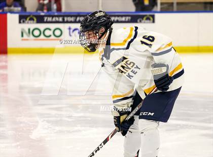 Thumbnail 1 in Webster Thomas vs. Starpoint  (NYSPHSAA D2 Semifinal) photogallery.